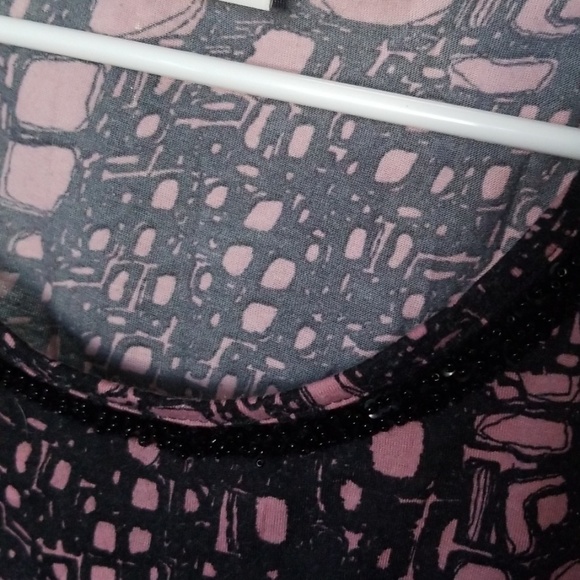 Shirt - Picture 3 of 4